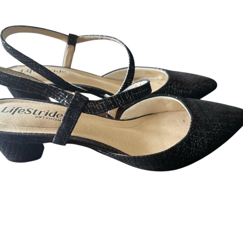 LifeStride Minimalist Pump Kitten Heal Black Gold Size 7
